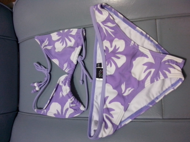purple flower 2piece image