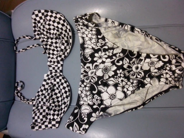 black/stripe flower 2piece sundföt image