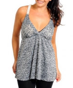 SLEEVELESS V-NECK image